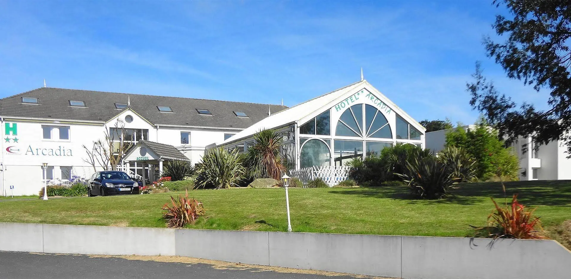 Hotel Arcadia Lannion 3*,